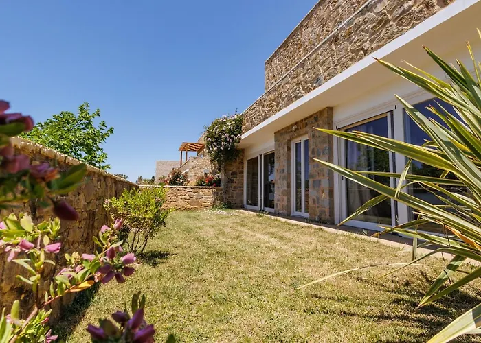 Βίλα Luxury Neokastro With Private Pool *